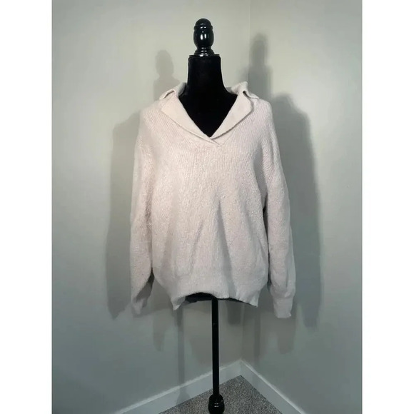 Gentle Fawn Fuzzy Collared Pullover Sweater - Picture 1 of 12
